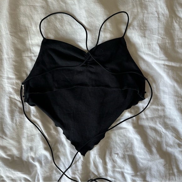 Black Napkin Top - Picture 3 of 3